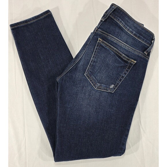 SILVER Womens Jeans Boyfriend Mid Rise Straight Slim Leg Stretch Denim 24x29 EUC - Picture 9 of 14